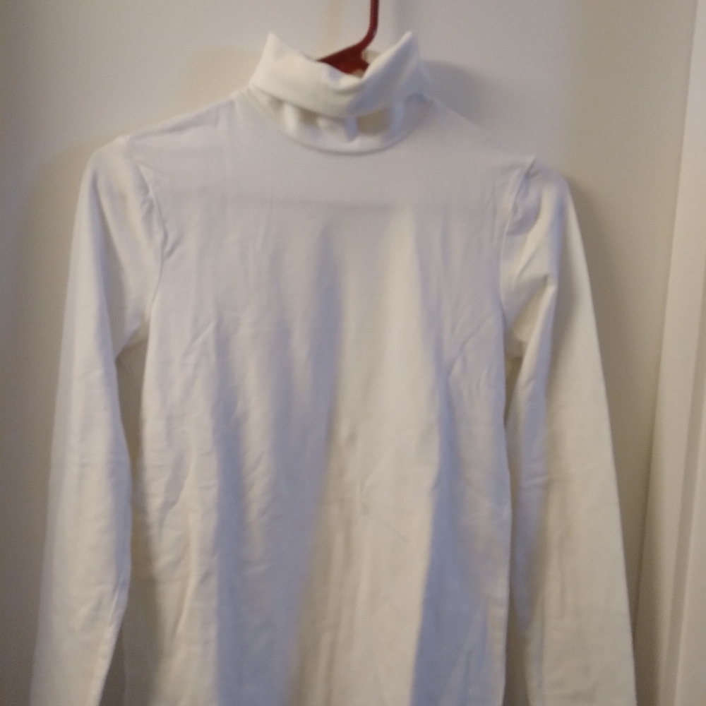 Turtle neck - Picture 2 of 2